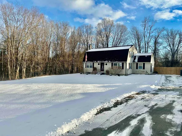 7 Bryson Place #16, Claremont, NH 03743