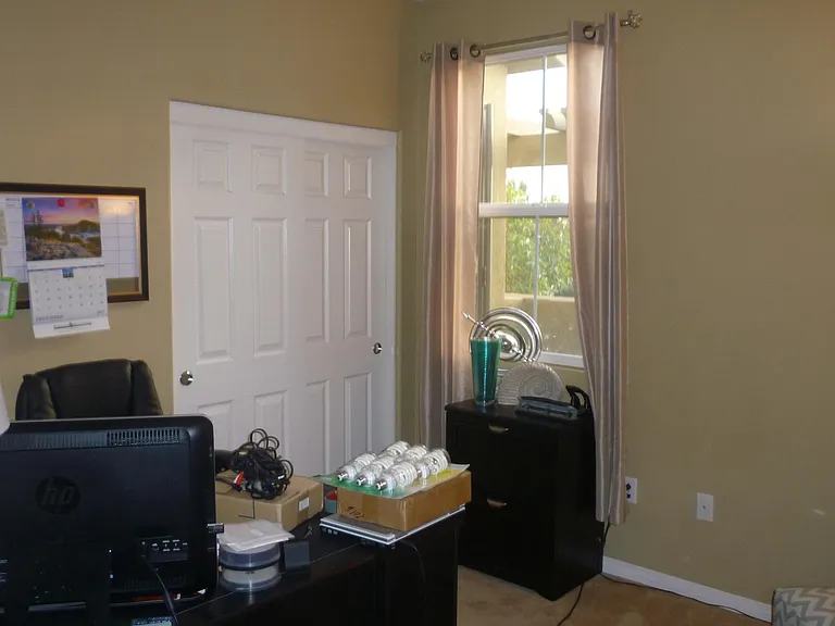291 Riverdale Ct #124 — Photo 7