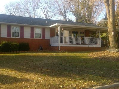 3303 Frost Pl, Greensboro, NC, 27405