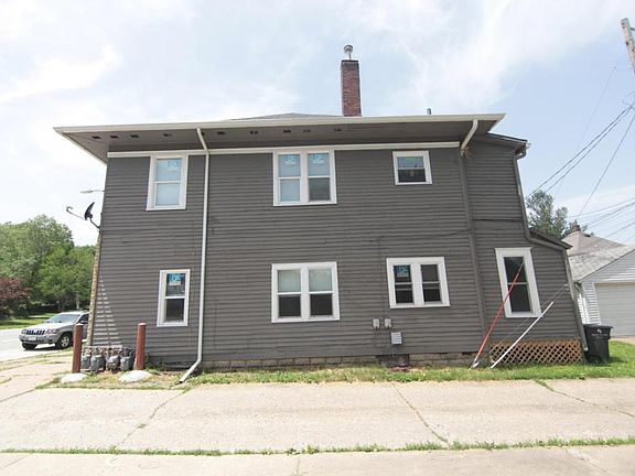 3rd image of 3909 7th Ave