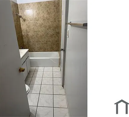 6501 Claremont Ave — Photo 5