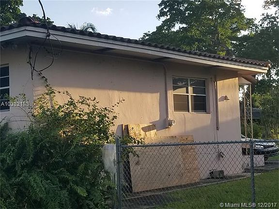2nd image of 1090 Sylvania Blvd