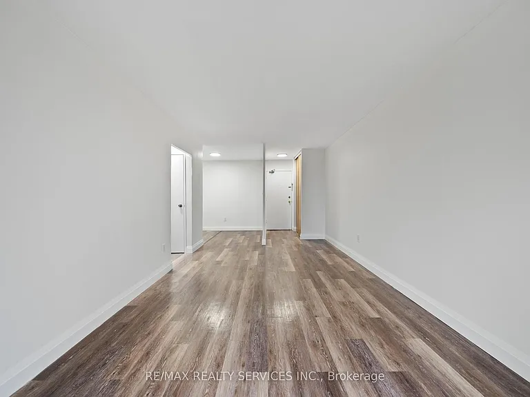 223 Jackson St W #1104 — Photo 6