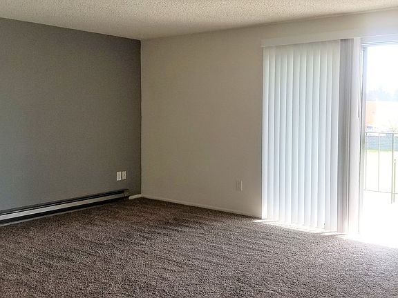 2nd image of 301-415 NE 104th Ave #319B
