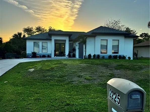 2225 50th ST SW, NAPLES, FL 34116