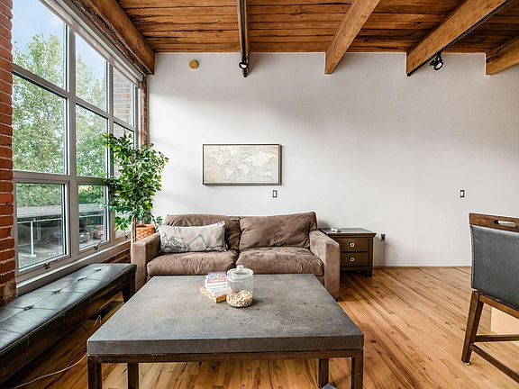 4th image of 448 W Nationwide Blvd APT 219