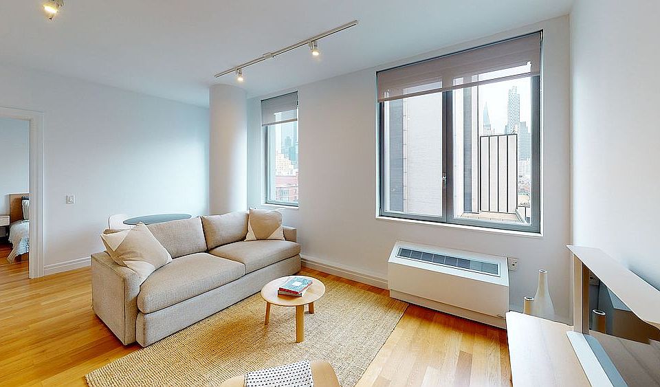 1st image of 550 W 54th St APT 1403