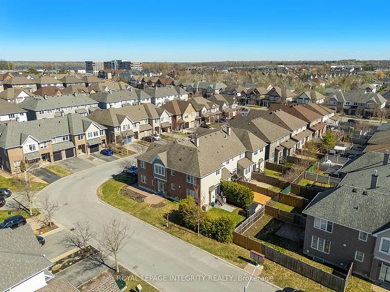 179 Flat Sedge Cres — Photo 39