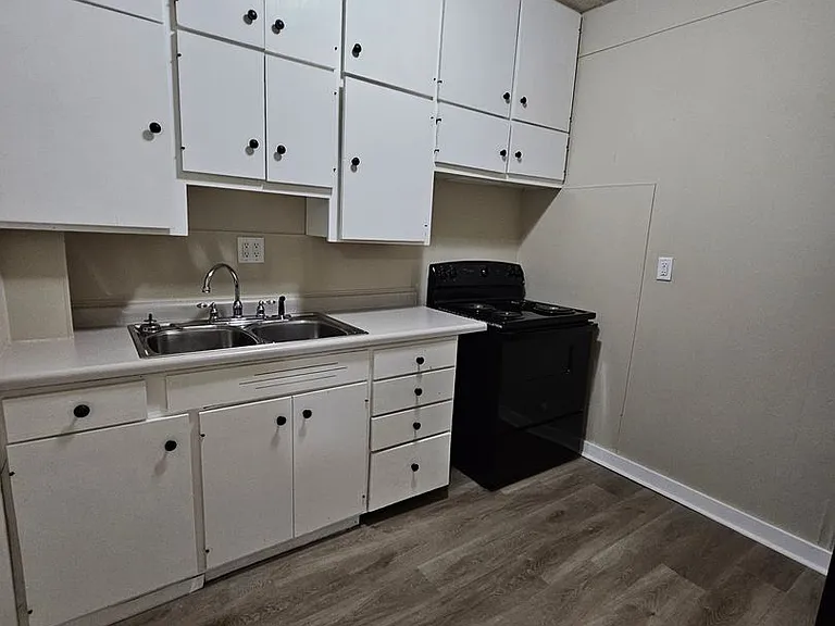 Robinson Heights — Photo 12