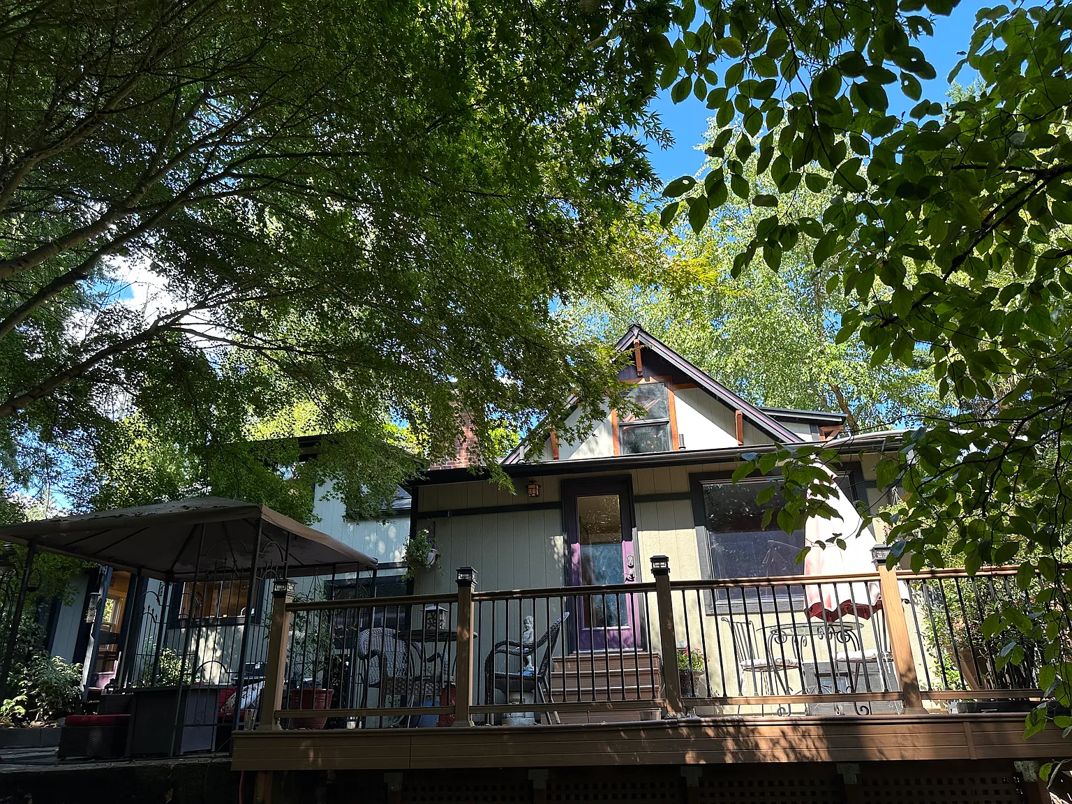 3 bed, 2479 sqft, $3,295 — Photo 3