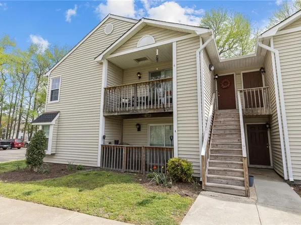 2201 Sand Pebble Ct APT C, Chesapeake, VA 23320
