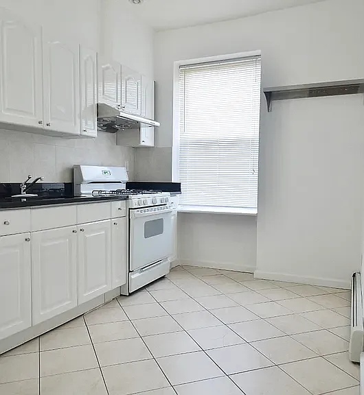 1151 44th Dr #3 — Photo 3