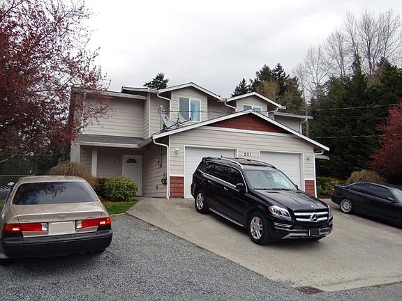 3rd image of 201 Milton Way Unit B
