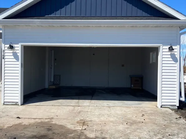 310B Torontos Ct, Hillsboro, ND 58045