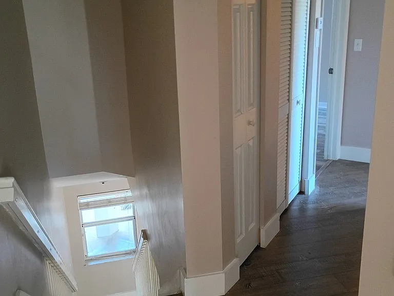 2318 SE 23rd Ave — Photo 9