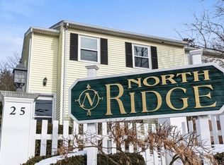 25 Padanaram Rd APT 14, Danbury, CT 06811