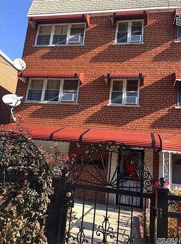 2nd image of 442 Saint Lawrence Ave #3