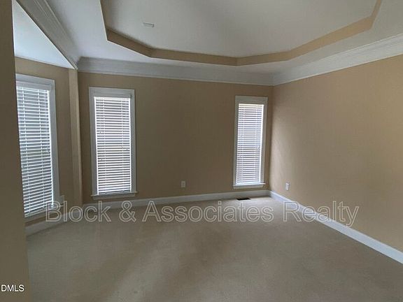 4th image of 125 Quarryrock Rd