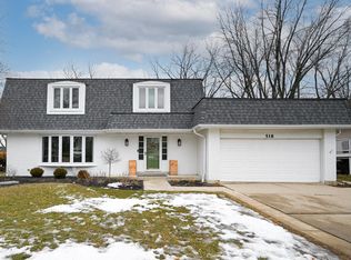 518 Valley View Dr, Downers Grove, IL 60516
