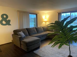 910 & 912 Sumas Ave, Sumas, WA 98295