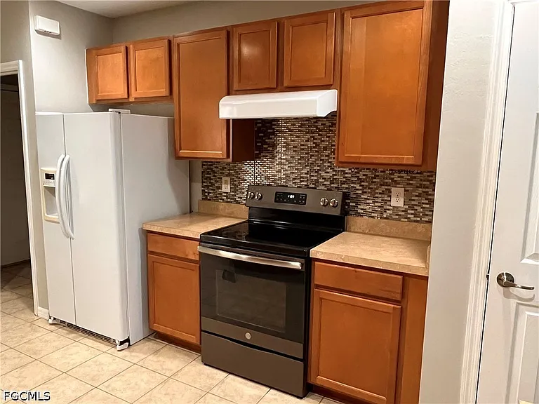 10353 Canal Brook Ln — Photo 13