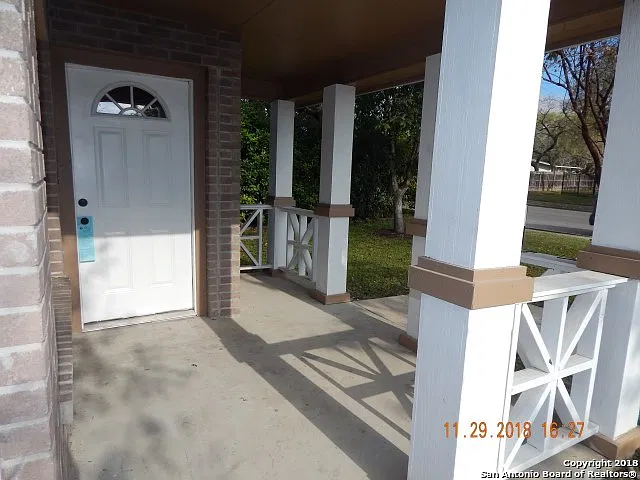4 bed, 2.0 bath, 1227 sqft, $1,495 — Photo 2