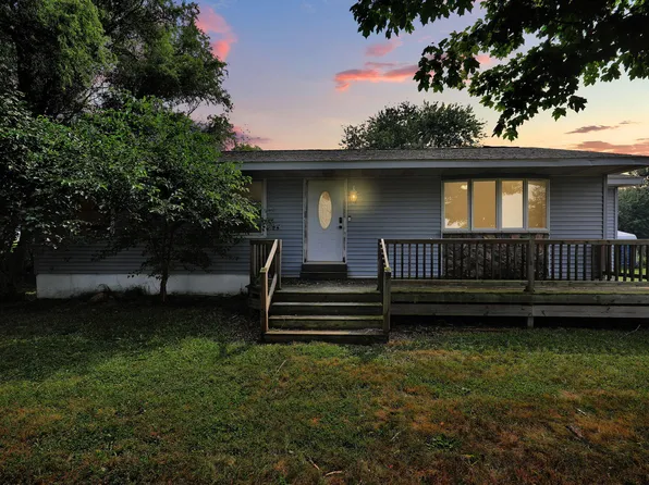 490 N New Lothrop Rd, Lennon, MI 48449
