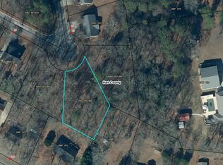 5 Crestwood Dr, Hartwell, GA 30643