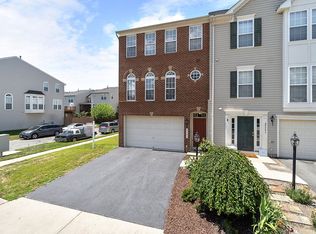 25393 Lisa Ter, Aldie, VA 20105