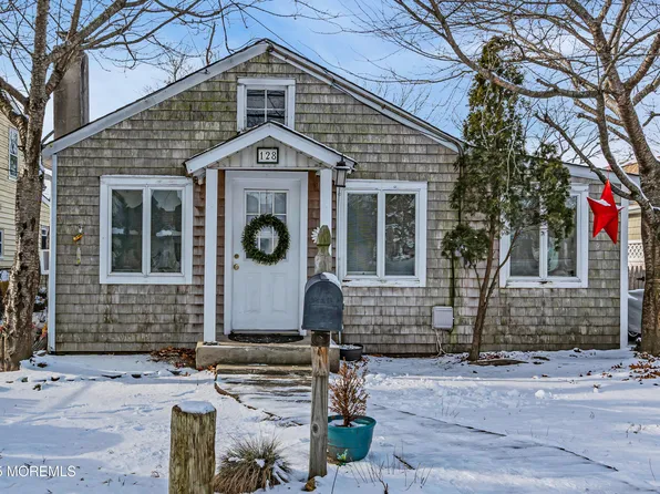 128 Pinehurst Road, Brick, NJ 08723