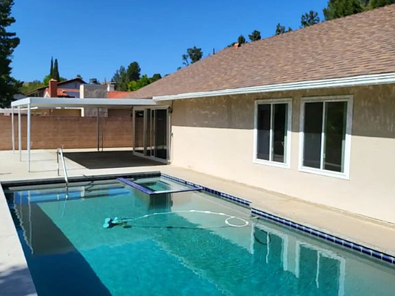 2nd image of 3815 Patrick Henry Pl