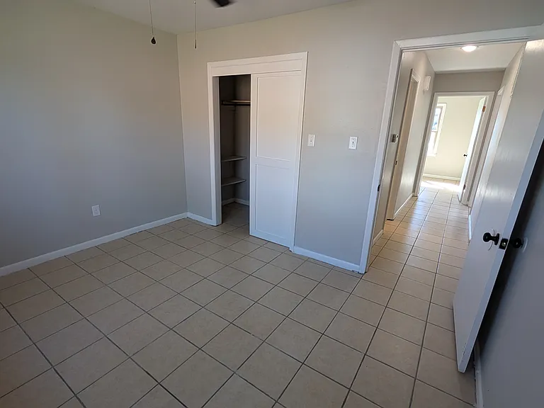 1120 W Monroe Ave #2 — Photo 23