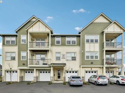 17168 SW Snowdale St #H-102, Beaverton, OR, 97007