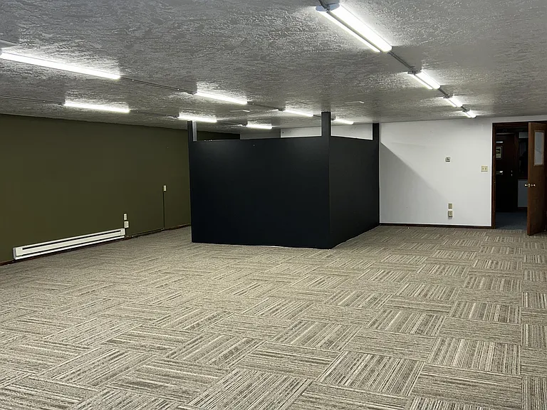 219 E Pine St #203 — Photo 14