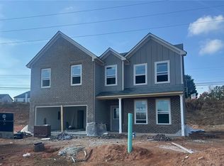 689 Rodeo Dr, Auburn, GA 30011