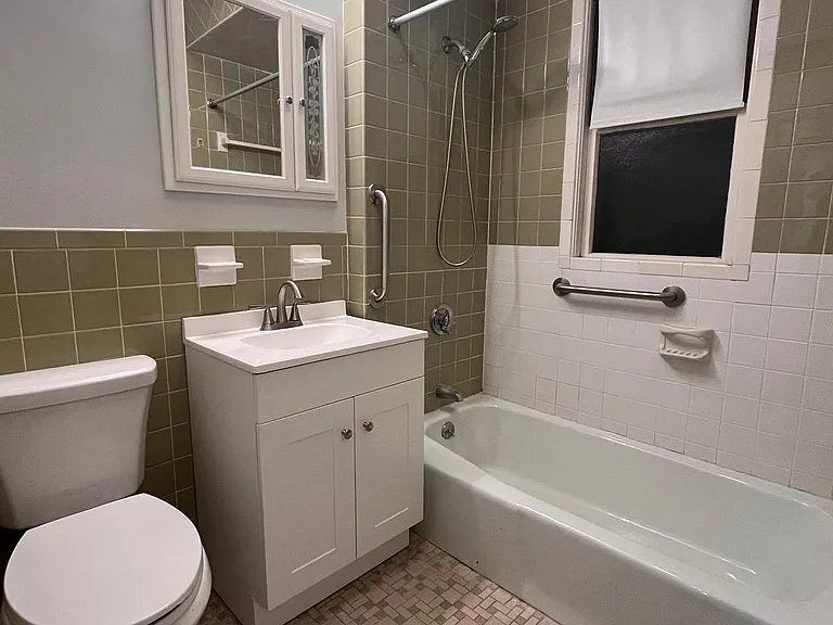 47-49 Wellington Rd — Photo 7