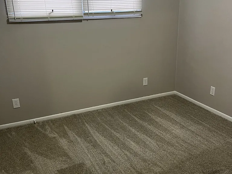 419 W Main St #5 — Photo 7