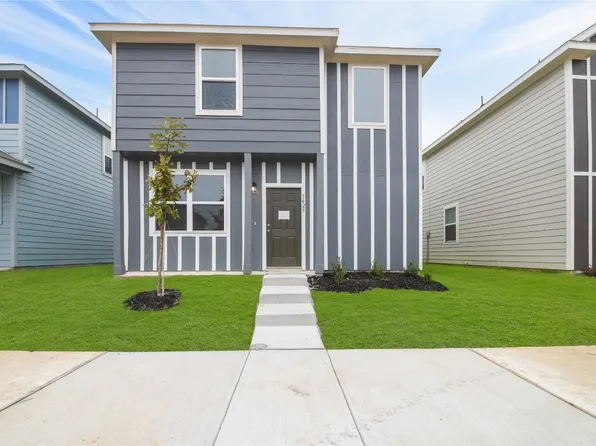 5625 Topwater Trl, Fort Worth, TX 76119