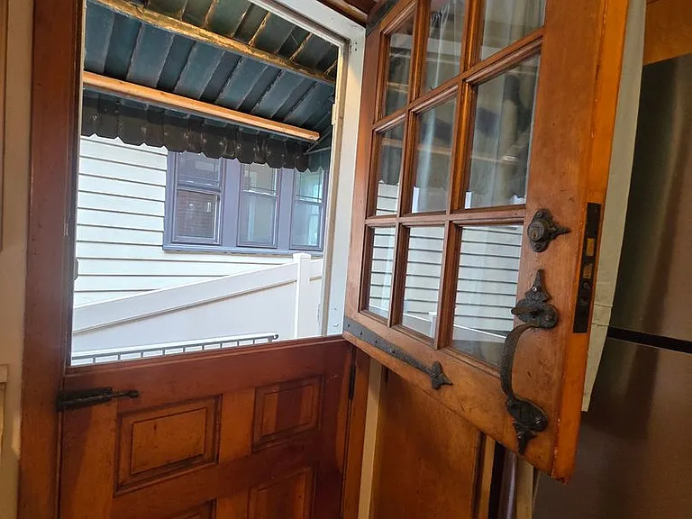 1400 Center Ave — Photo 10