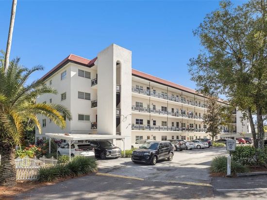 200 El Camino Dr APT 303, Winter Haven, FL 33884