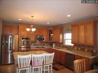 2nd image of 39210 Arlington Dr