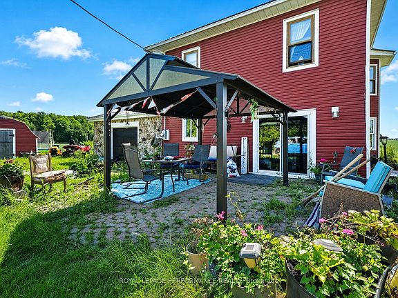 3rd image of 5019 County Road 34 N