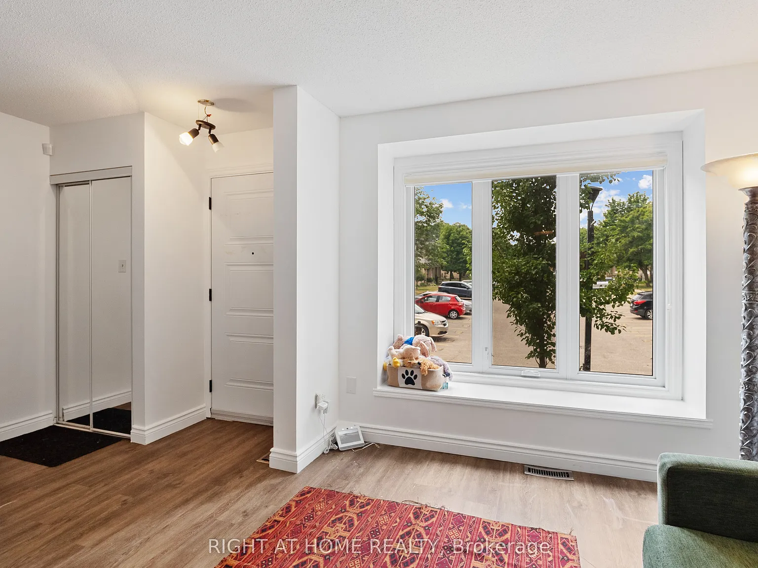 3 bed, $2,500 — Photo 3