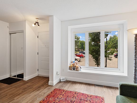 3rd image of 925 Lawson Rd #17