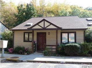 1305 Branchlands Dr, Charlottesville, VA 22901