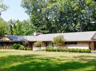 2000 W Dublin Granville Rd, Worthington, OH 43085