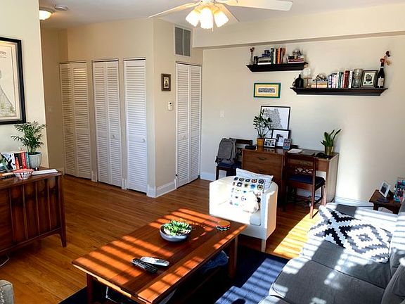 3rd image of 4712 N Wolcott Ave #3W