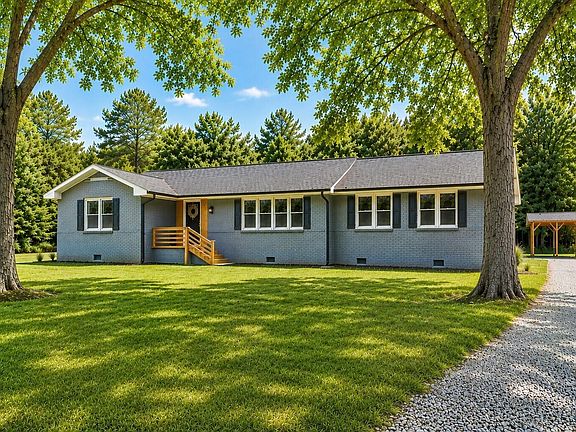 3rd image of 6561 Huntsboro Rd