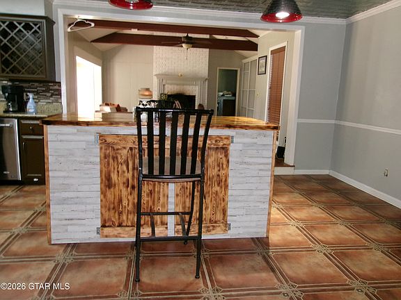 5th image of 161 Mapleview Rd