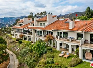 1908 Palisades Dr, Pacific Palisades, CA 90272